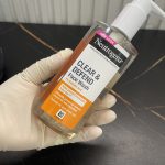 Neutrogena Clear & Defend 2% Salicylic Acid Face Wash | 200mL