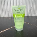 Simple Refreshing facial wash